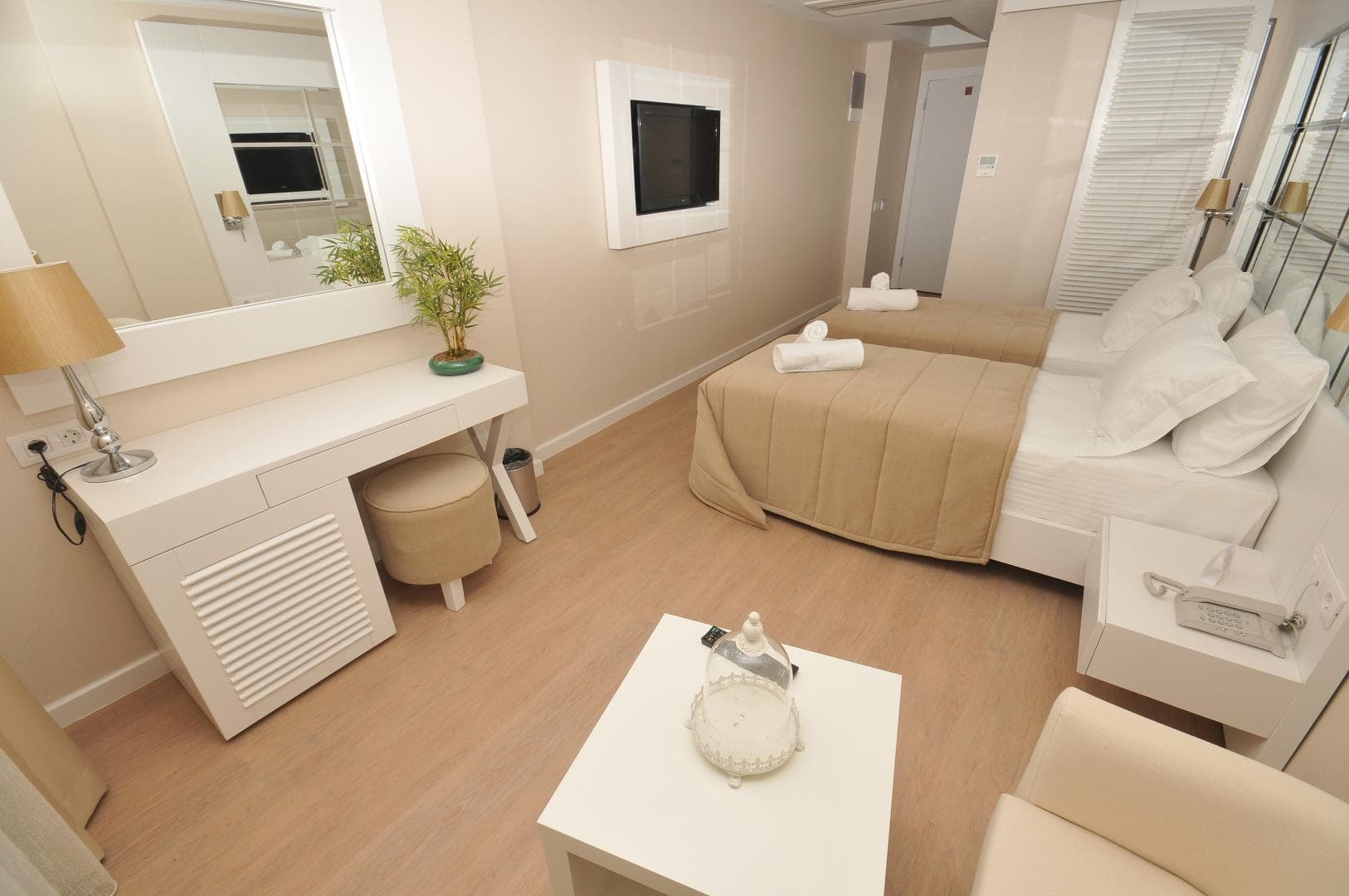 Alesta Yacht Hotel foto 1