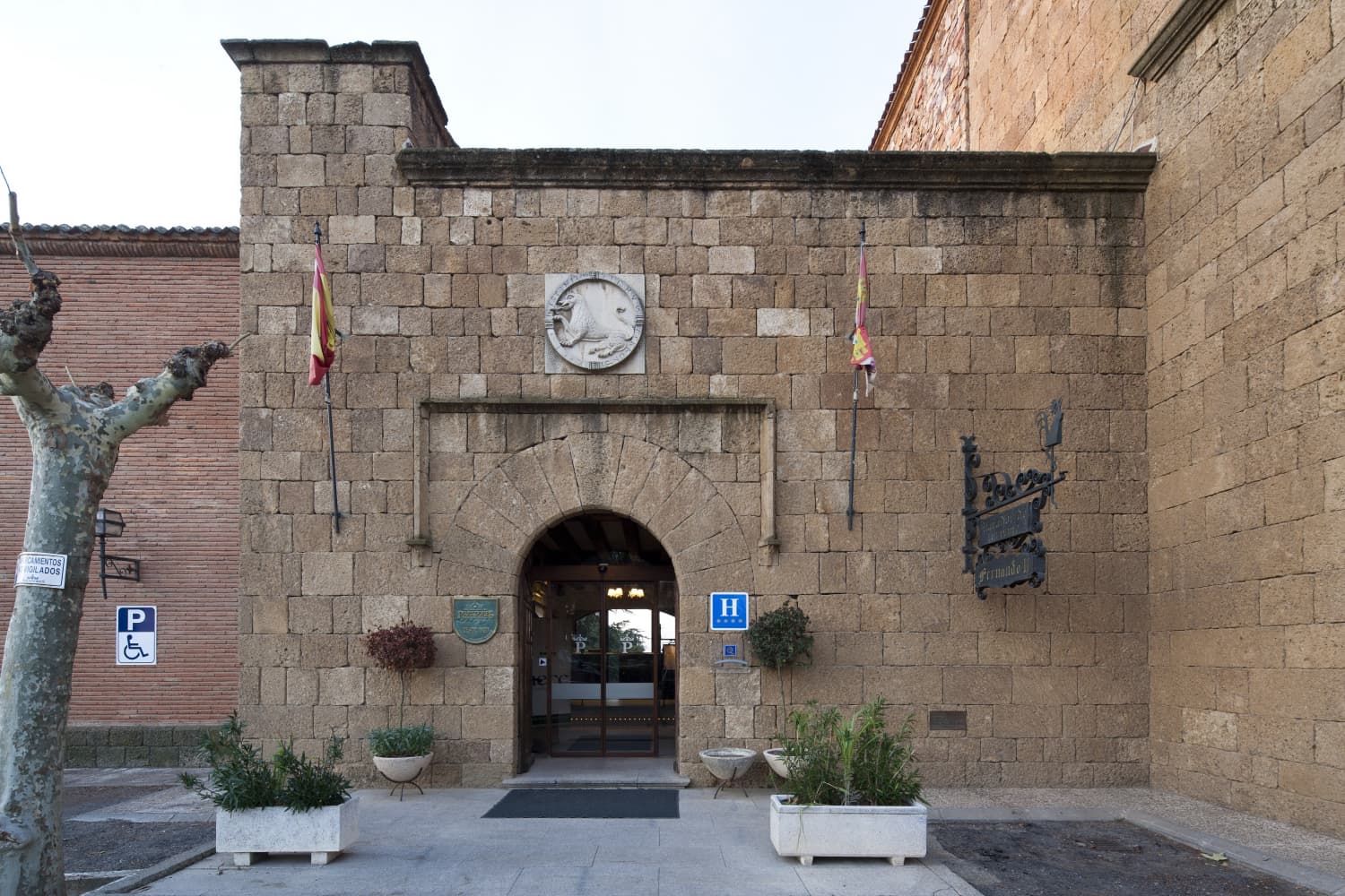 Parador de Benavente foto 3