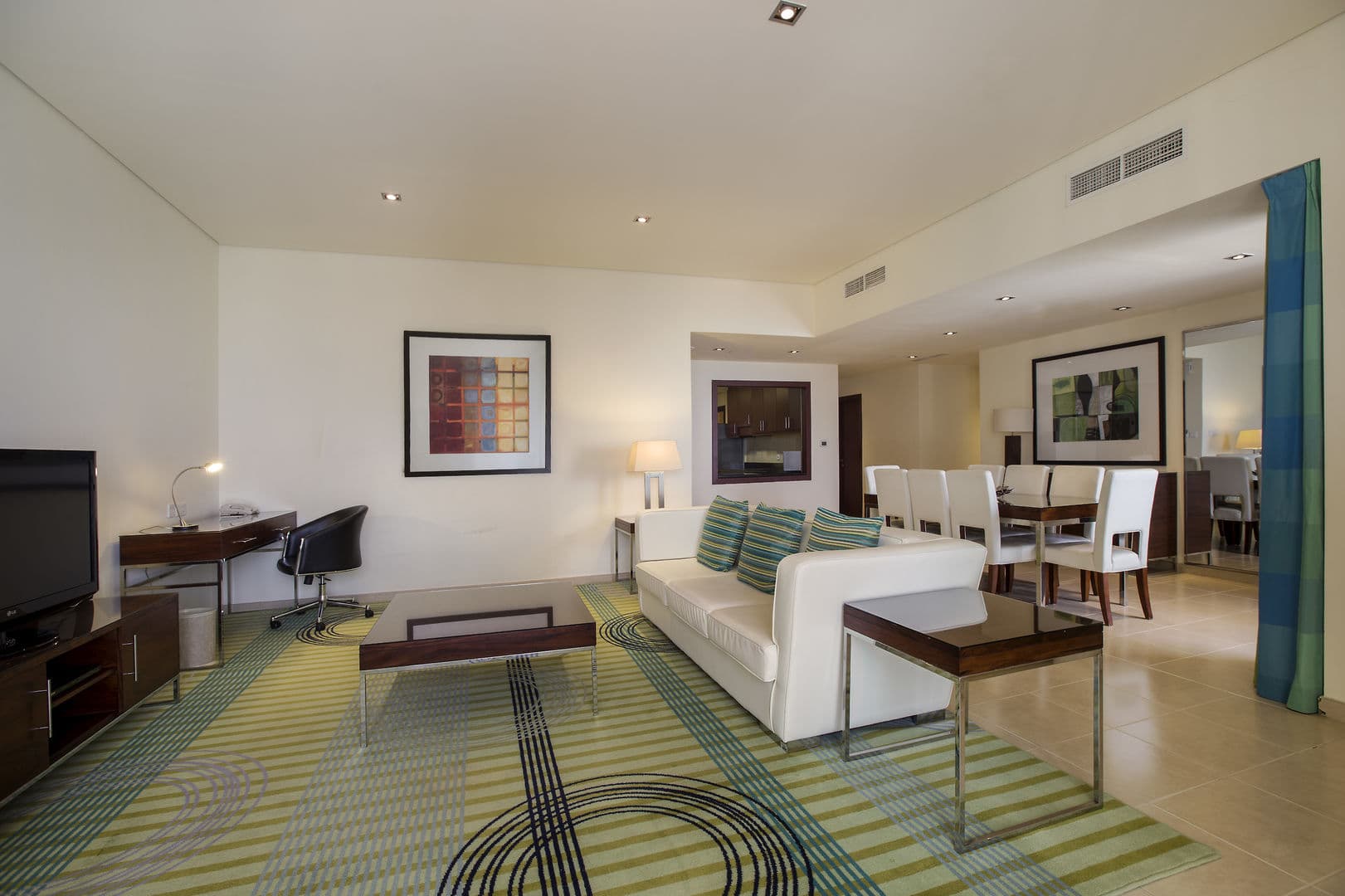 Hilton Dubai The Walk foto 3