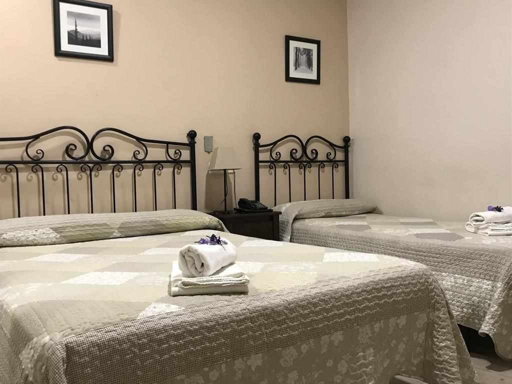 Hostal El Pilar foto 1