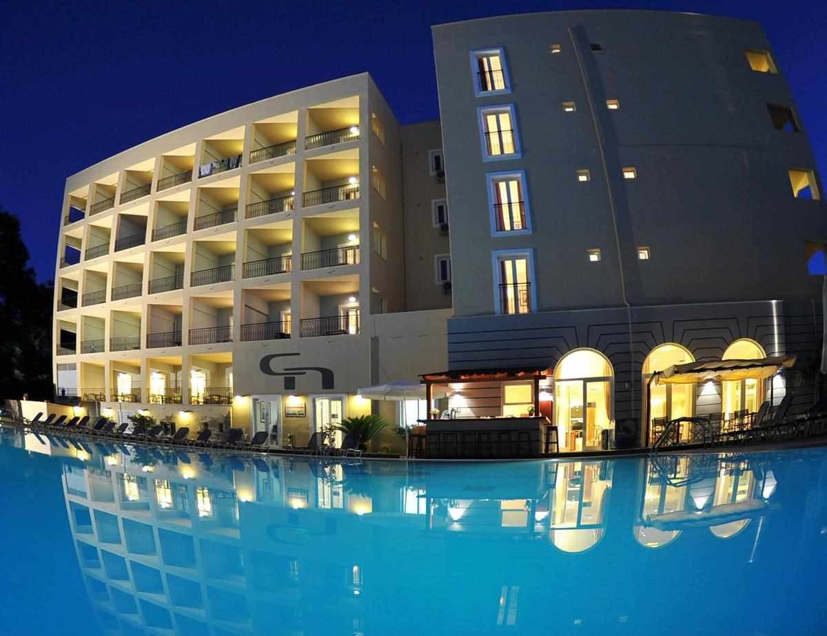 CNic Hellinis Hotel foto 1