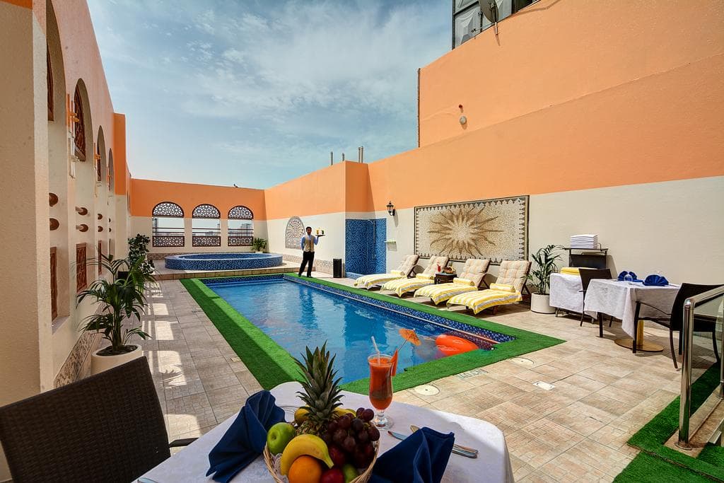 Ewan Ajman Suites Hotel foto 1