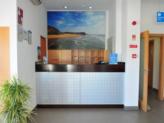 Vicentina Aparthotel foto 3