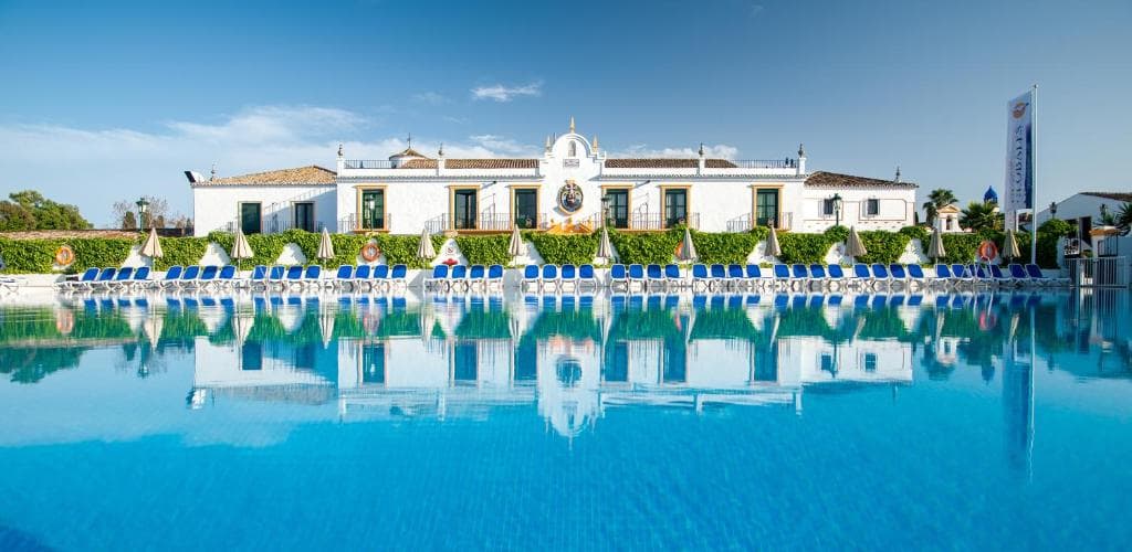 Globales Pueblo Andaluz foto 1