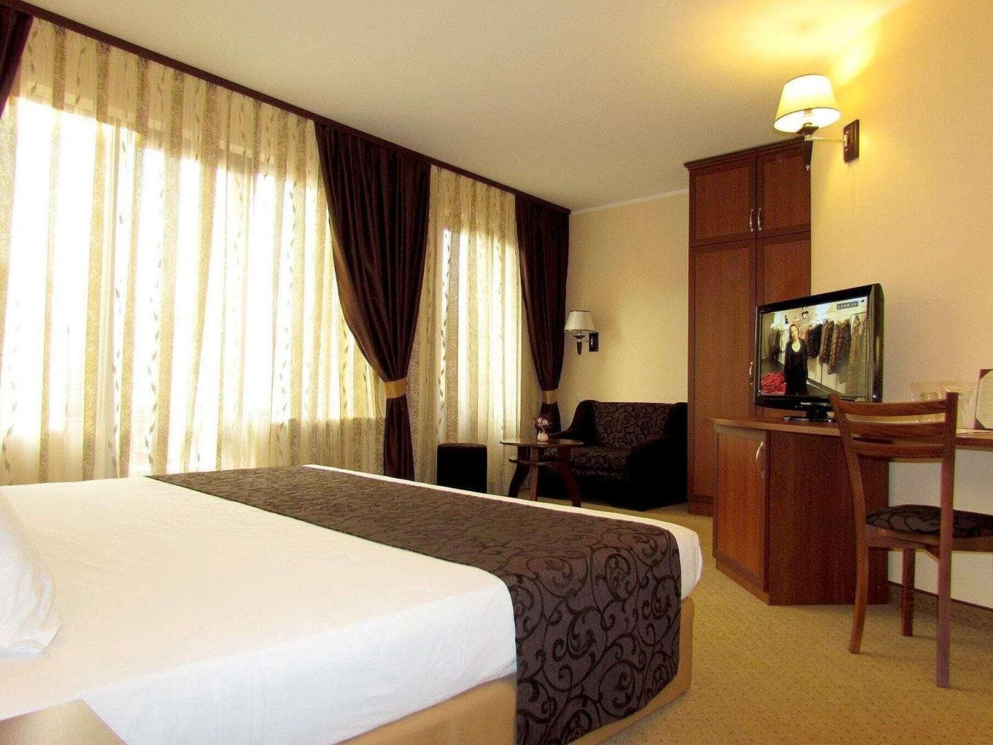 Hotel Favorit Sofia photo 5