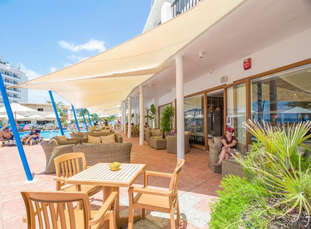 Osiris Ibiza foto 4