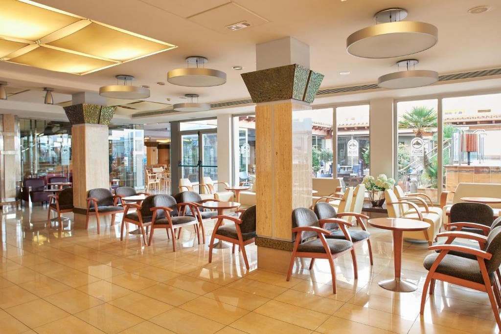 Invisa Hotel La Cala foto 3
