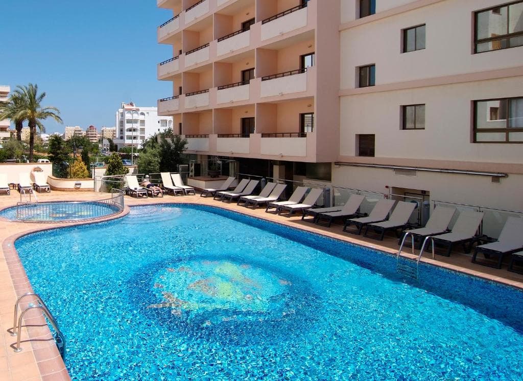 Invisa Hotel La Cala foto 1