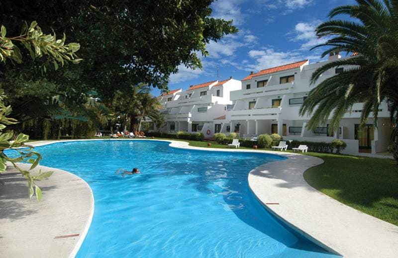 Los Rosales Apartamentos