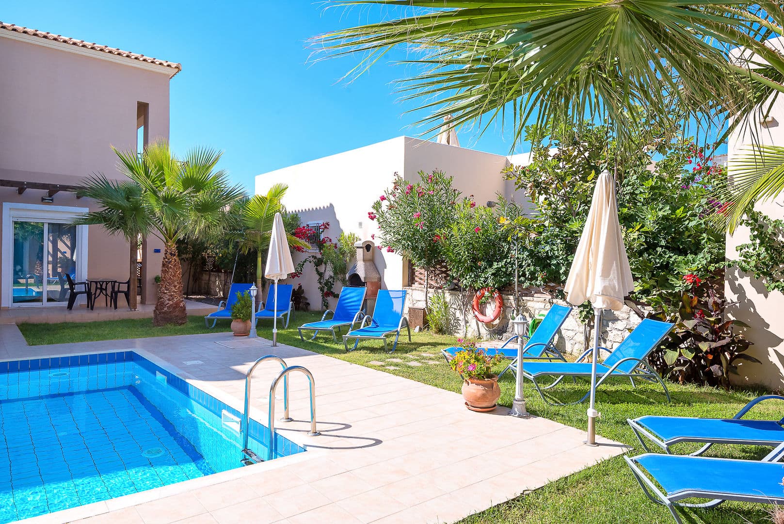 Azure Beach Sea Front Villas foto 1