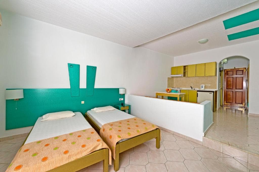 Trianta Hotel foto 2
