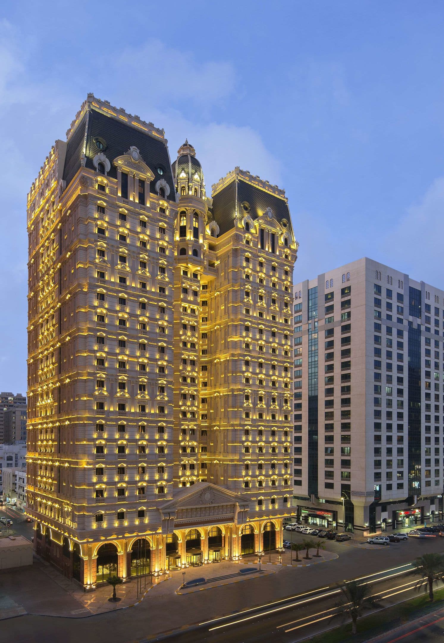 Royal Rose Abu Dhabi, a Curio Collection by Hilton Affiliated Hotel foto 3