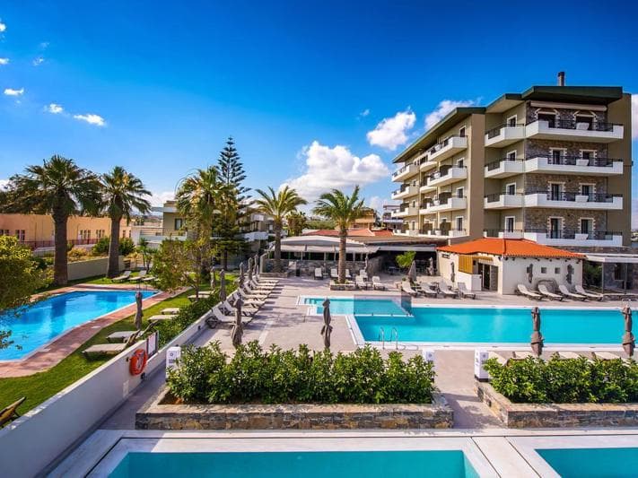 Petousis Hotel & Suites foto 1