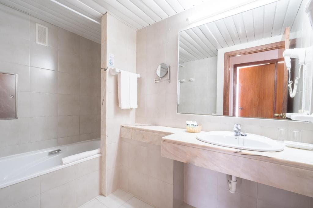 Tropicana Hotel Cala Millor photo 5