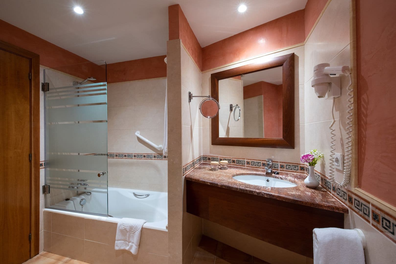 Valentin Star Hotel Cala'n Bosch photo 5