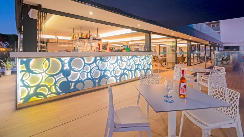 HN Negresco Beach Hotel foto 3