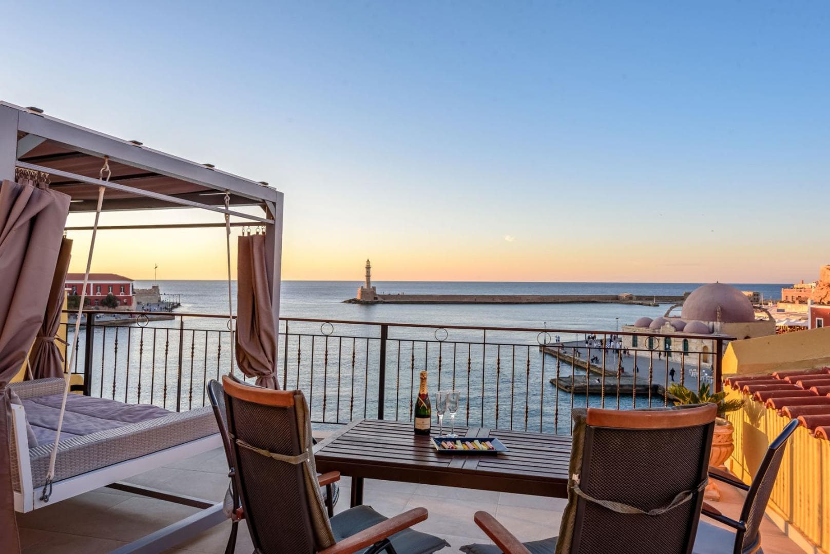 Belmondo Hotel & Suites Chania photo 5