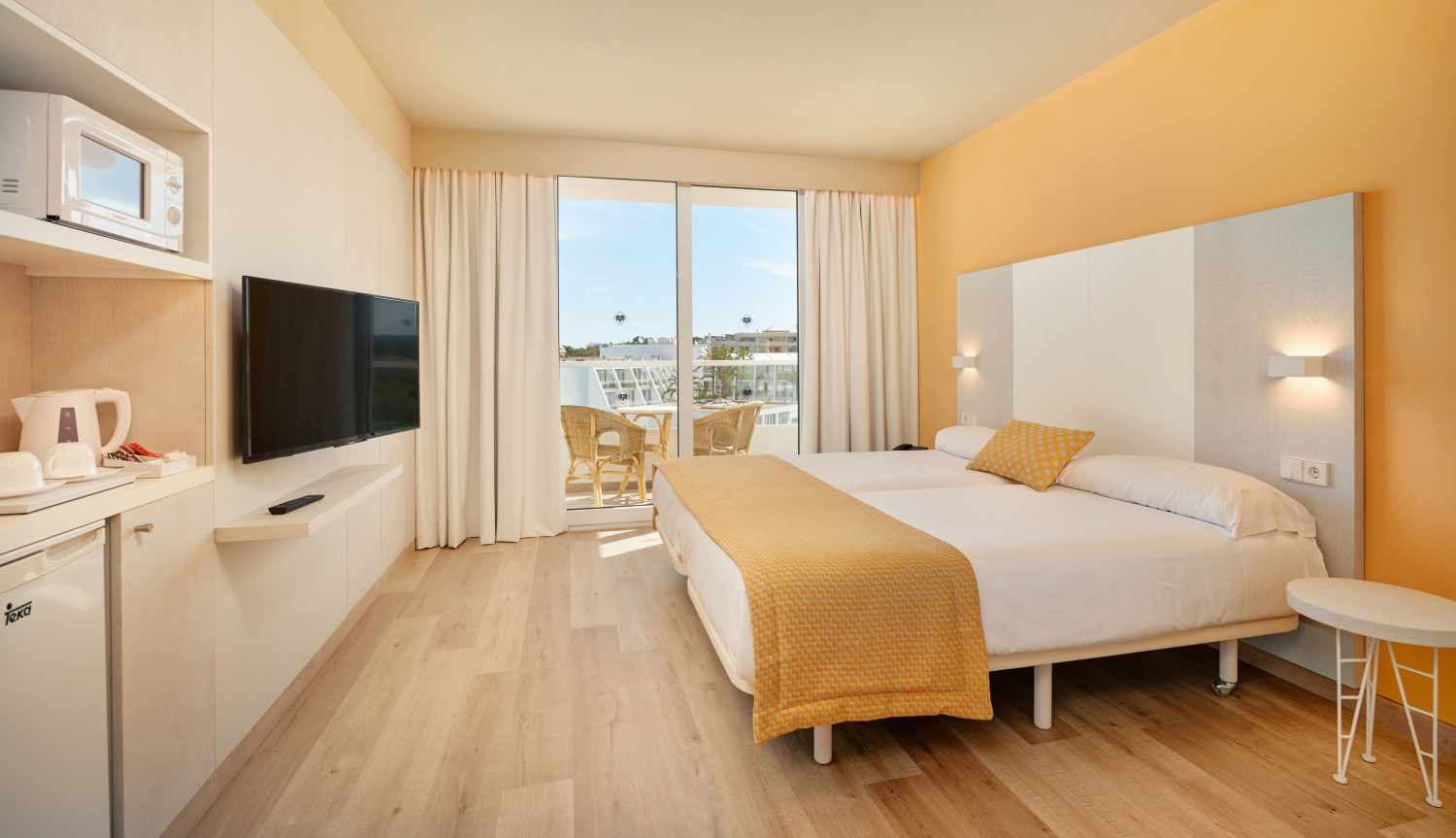 Protur Vista Badía Aparthotel foto 2