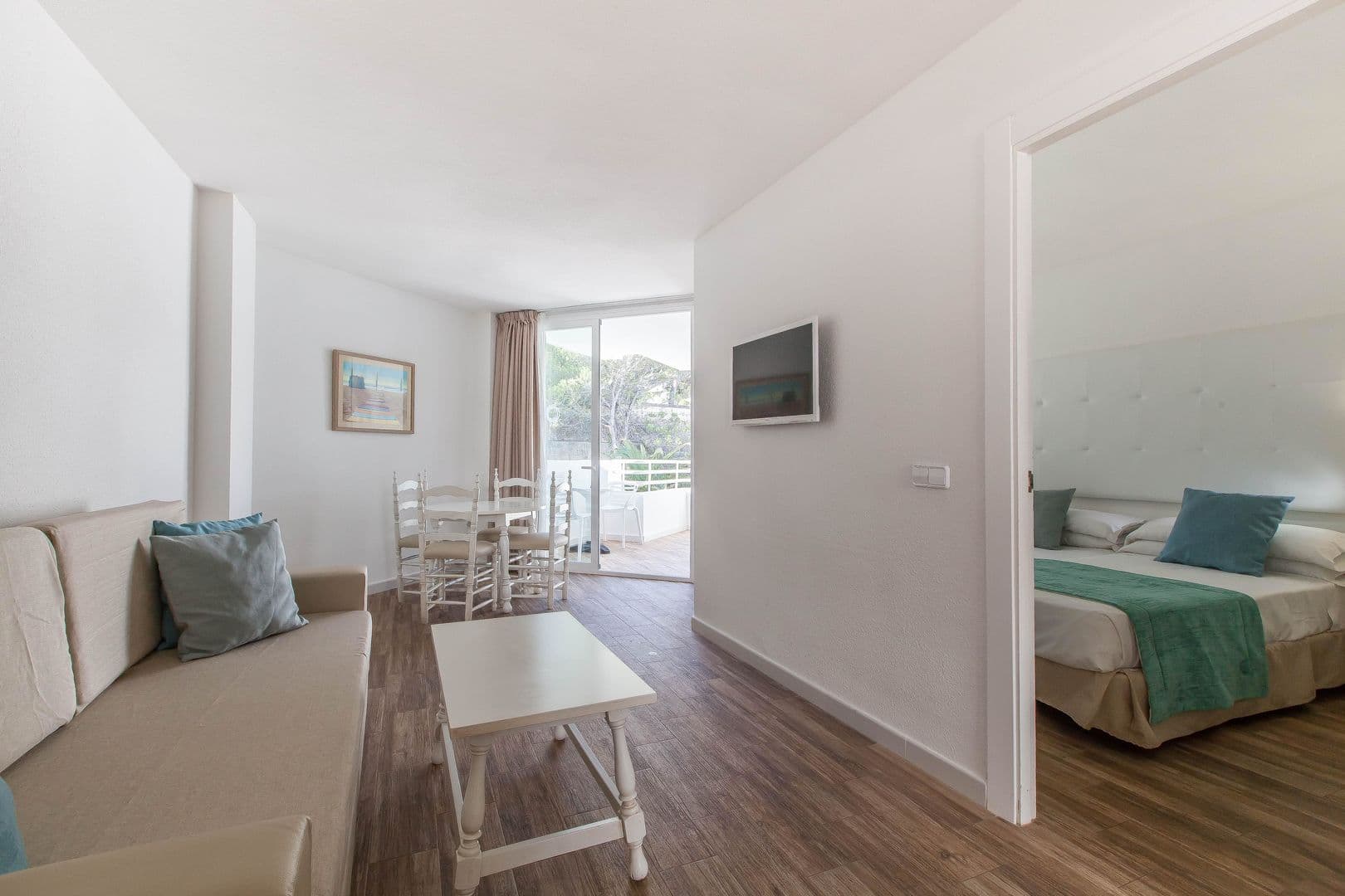 FERGUS Style Cala Blanca Suites Santa Ponsa photo 5