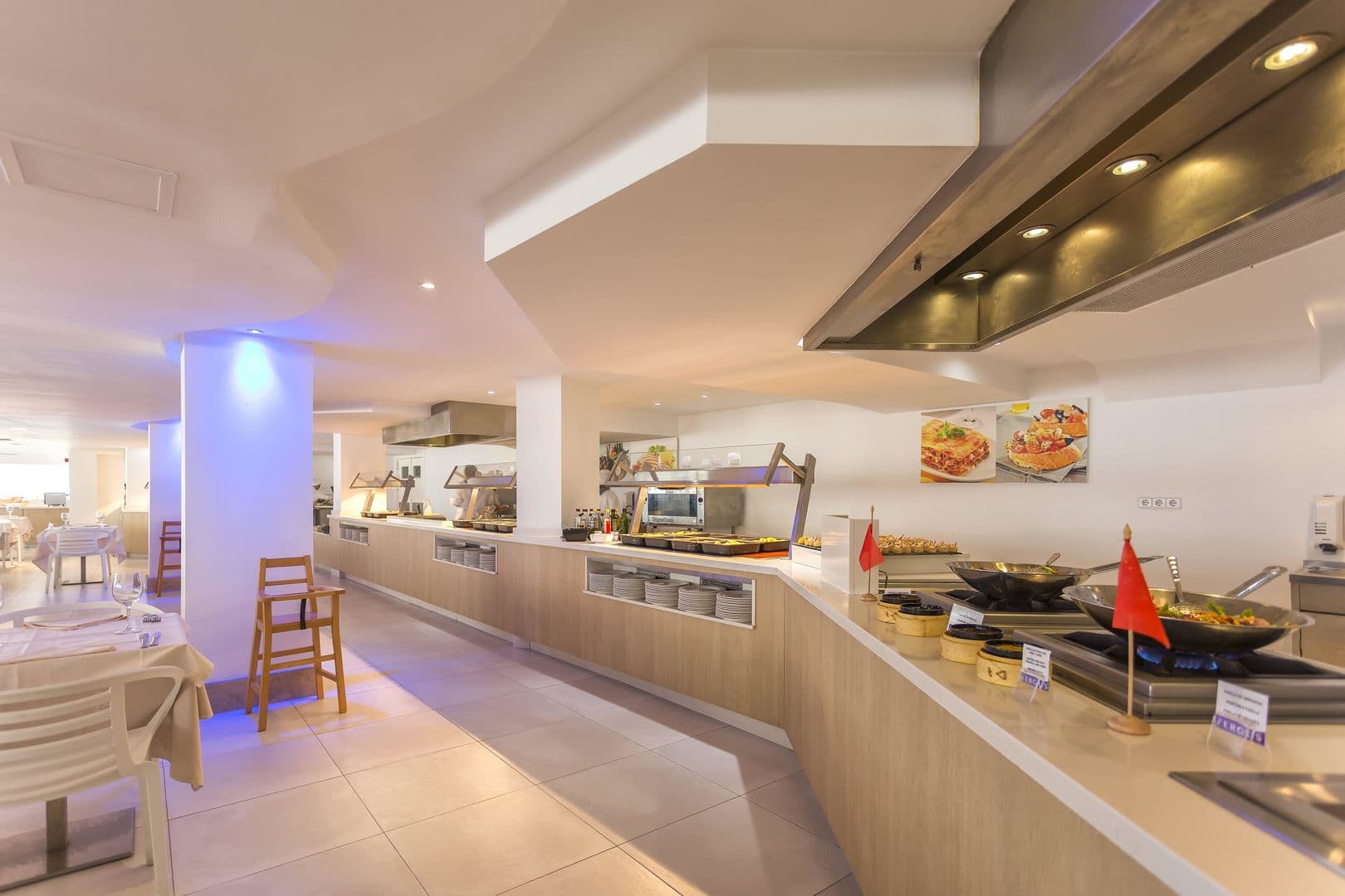 FERGUS Style Cala Blanca Suites foto 4