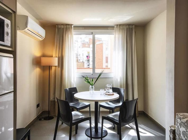 Pierre & Vacances Apartamentos Barcelona Sants Barcelona photo 5