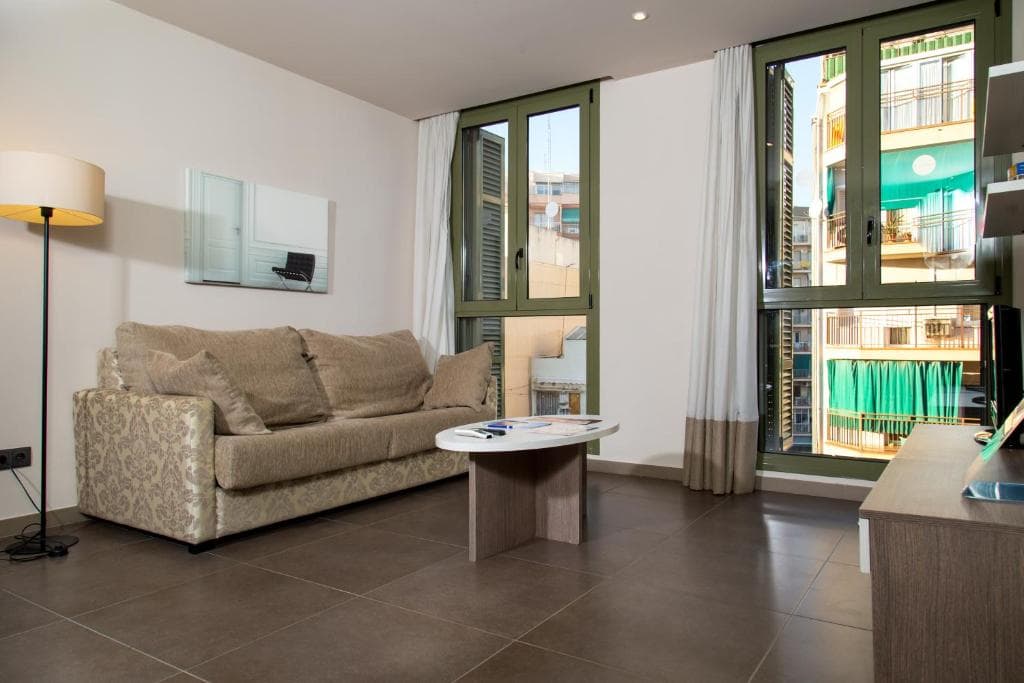 Pierre & Vacances Apartamentos Barcelona Sants foto 3