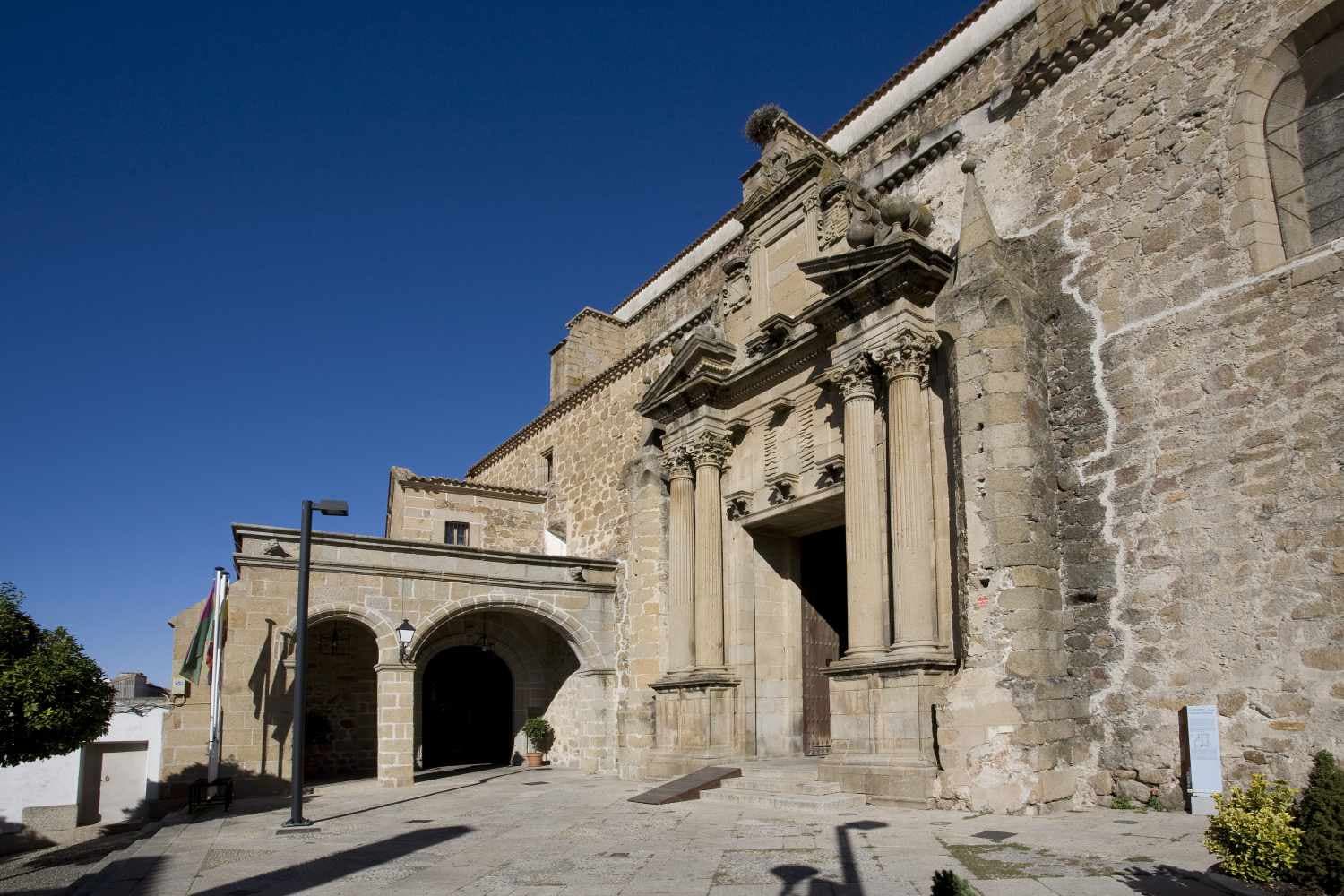 Parador de Plasencia foto 1