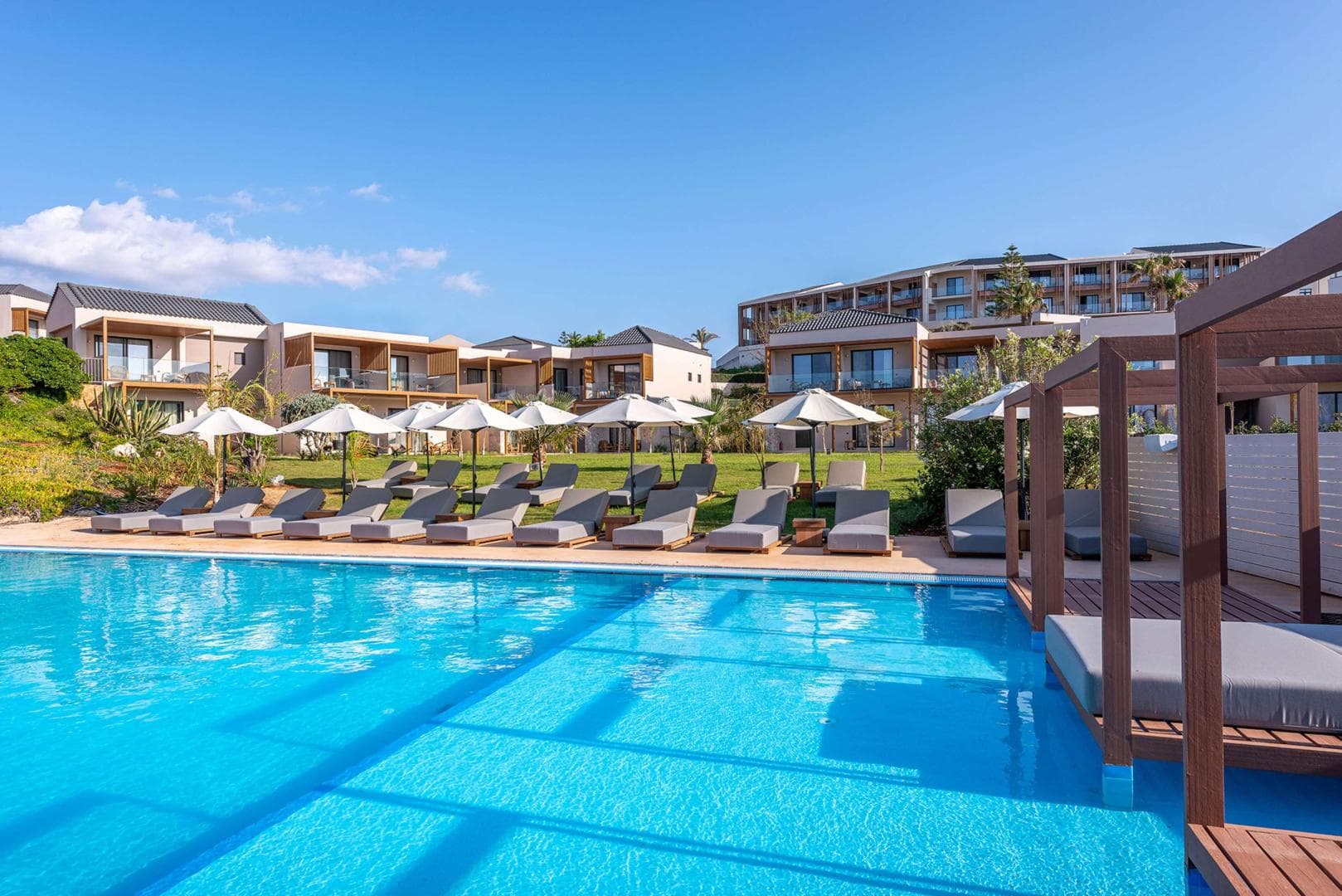 Isla Brown Chania Resort, Curio Collection by Hilton foto 2