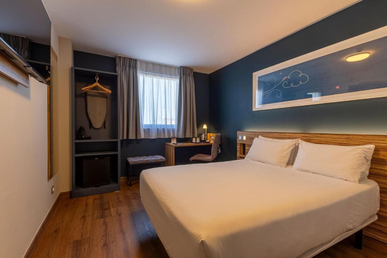 Travelodge Barcelona Poblenou foto 1