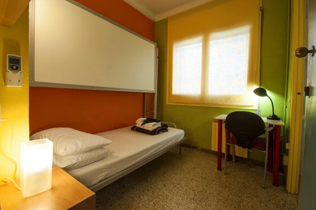 Albergue Studio Hostel Barcelona photo 5