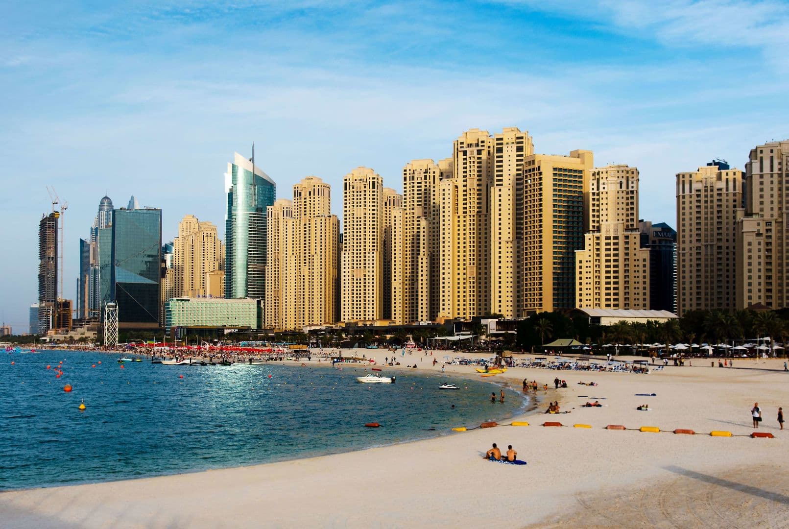 Ramada Hotel & Suites by Wyndham Dubai JBR foto 1