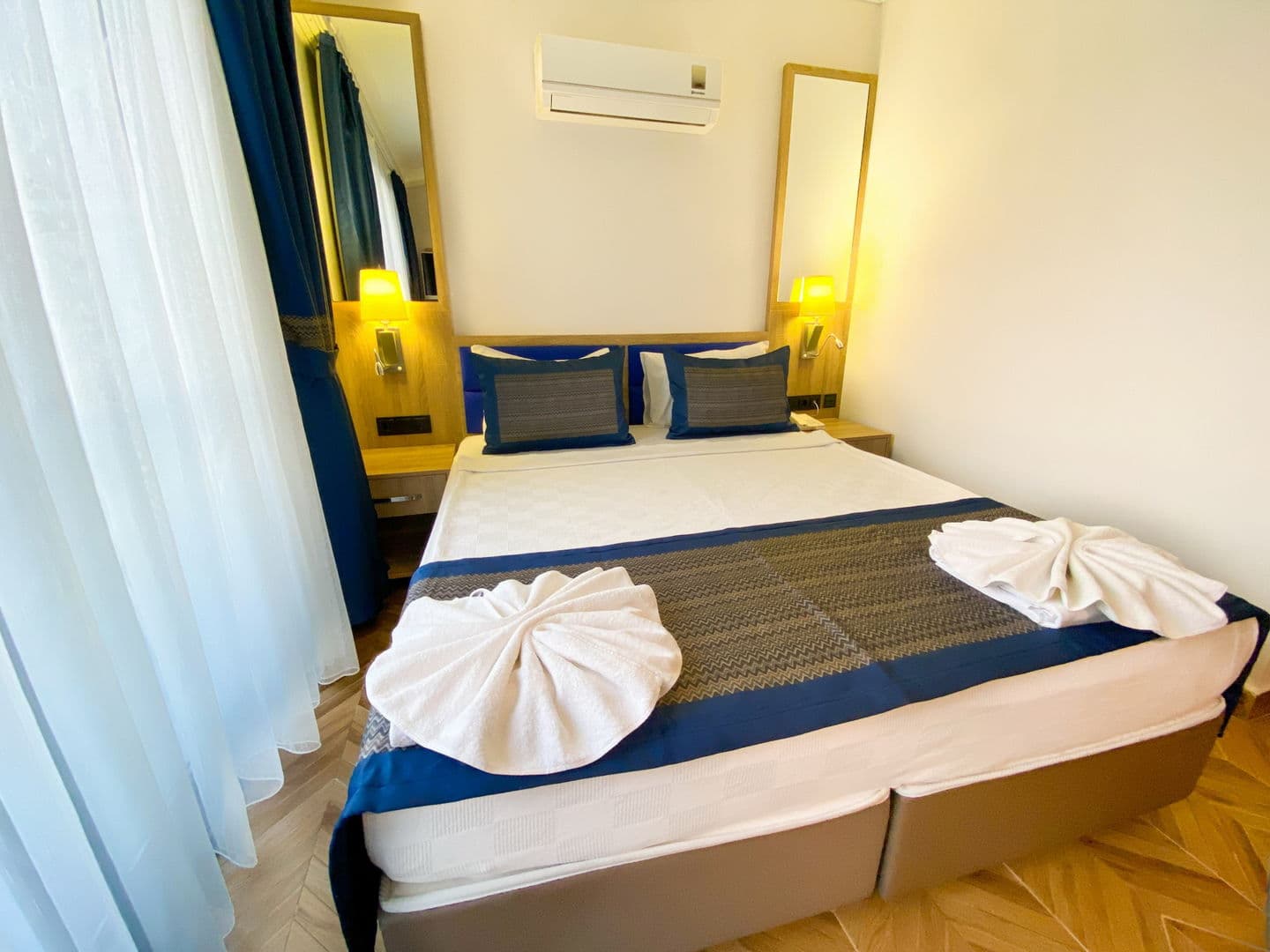 Relax Beach Hotel foto 2