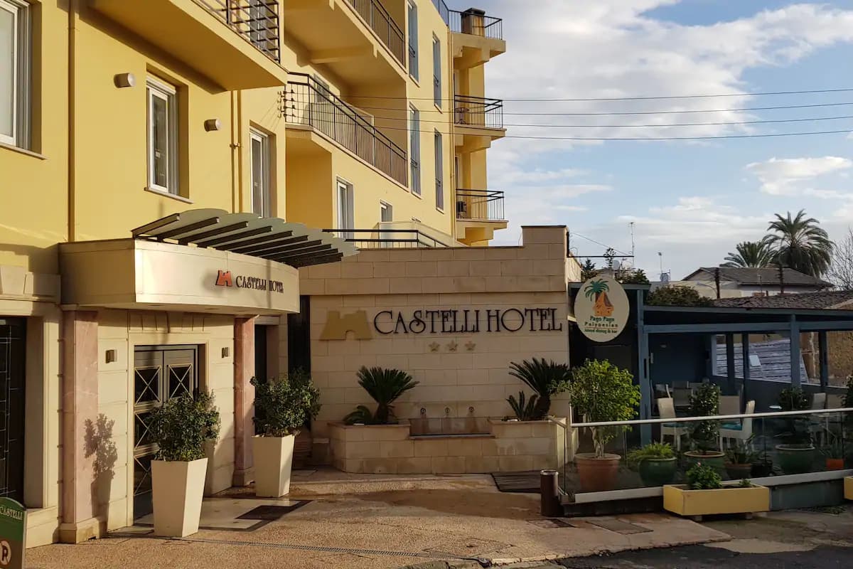 Castelli Hotel