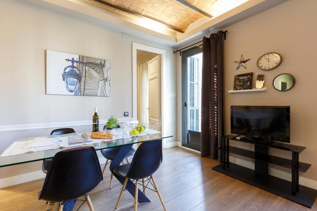 AinB Eixample-Miro Apartments foto 3