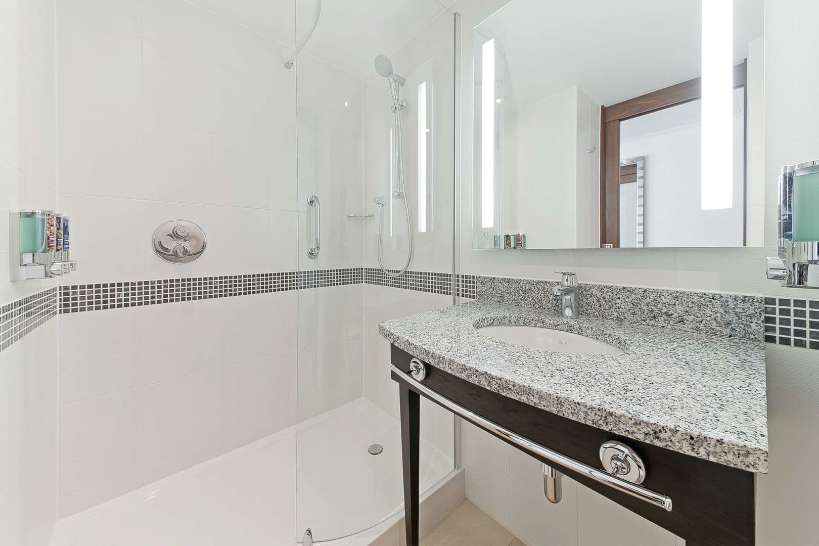 Hampton by Hilton London Waterloo Londen photo 5
