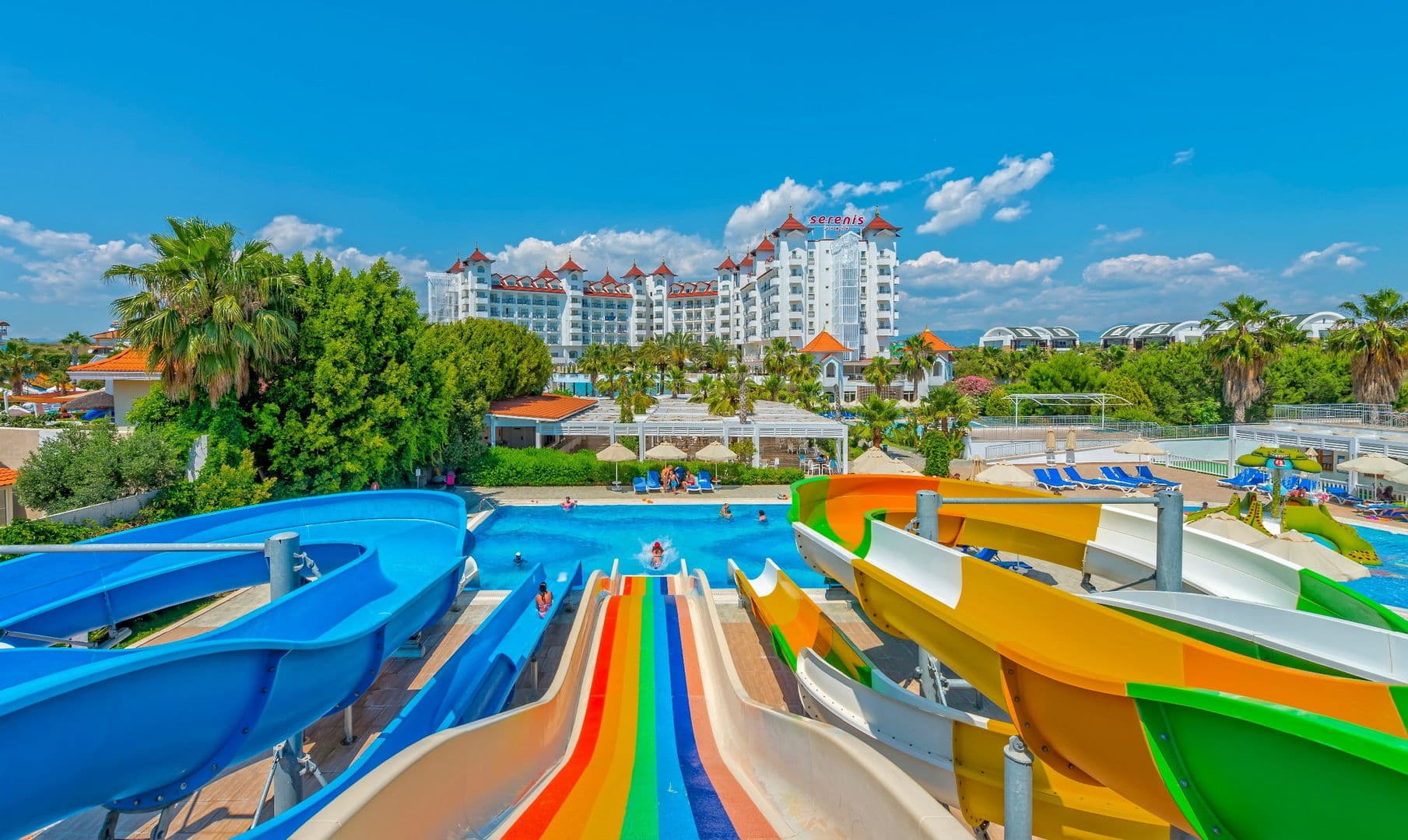 Serenis Hotel Side photo 5