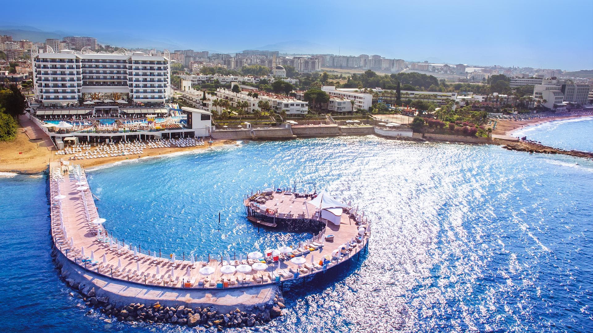 Azura Deluxe Resort & Spa Hotel foto 2