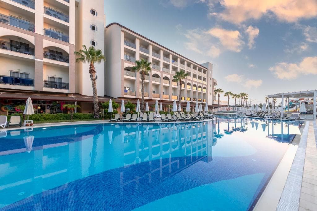 LRS Port River Hotel & Spa Side photo 5