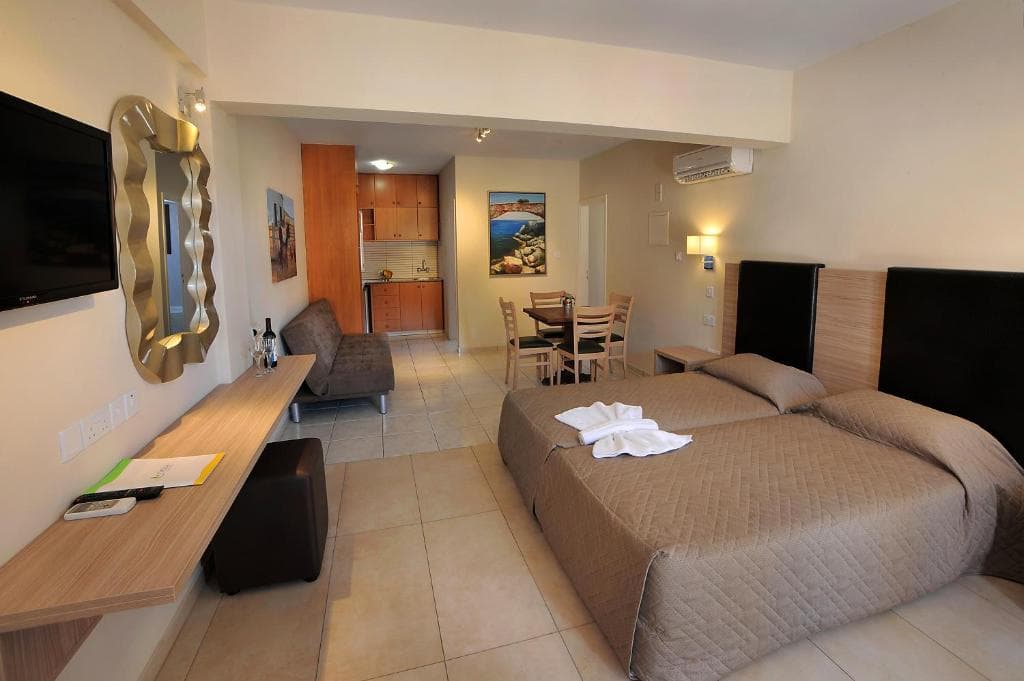Nelia Gardens Hotel foto 2