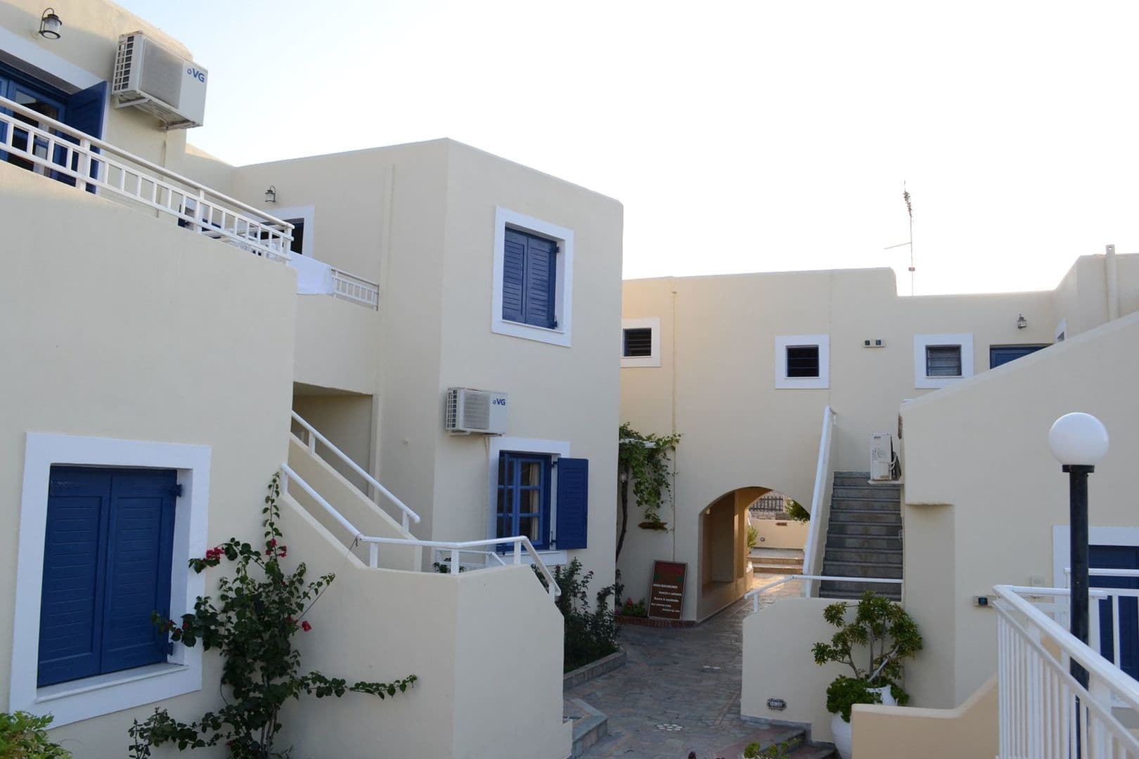 Frida Village Apartments foto 2