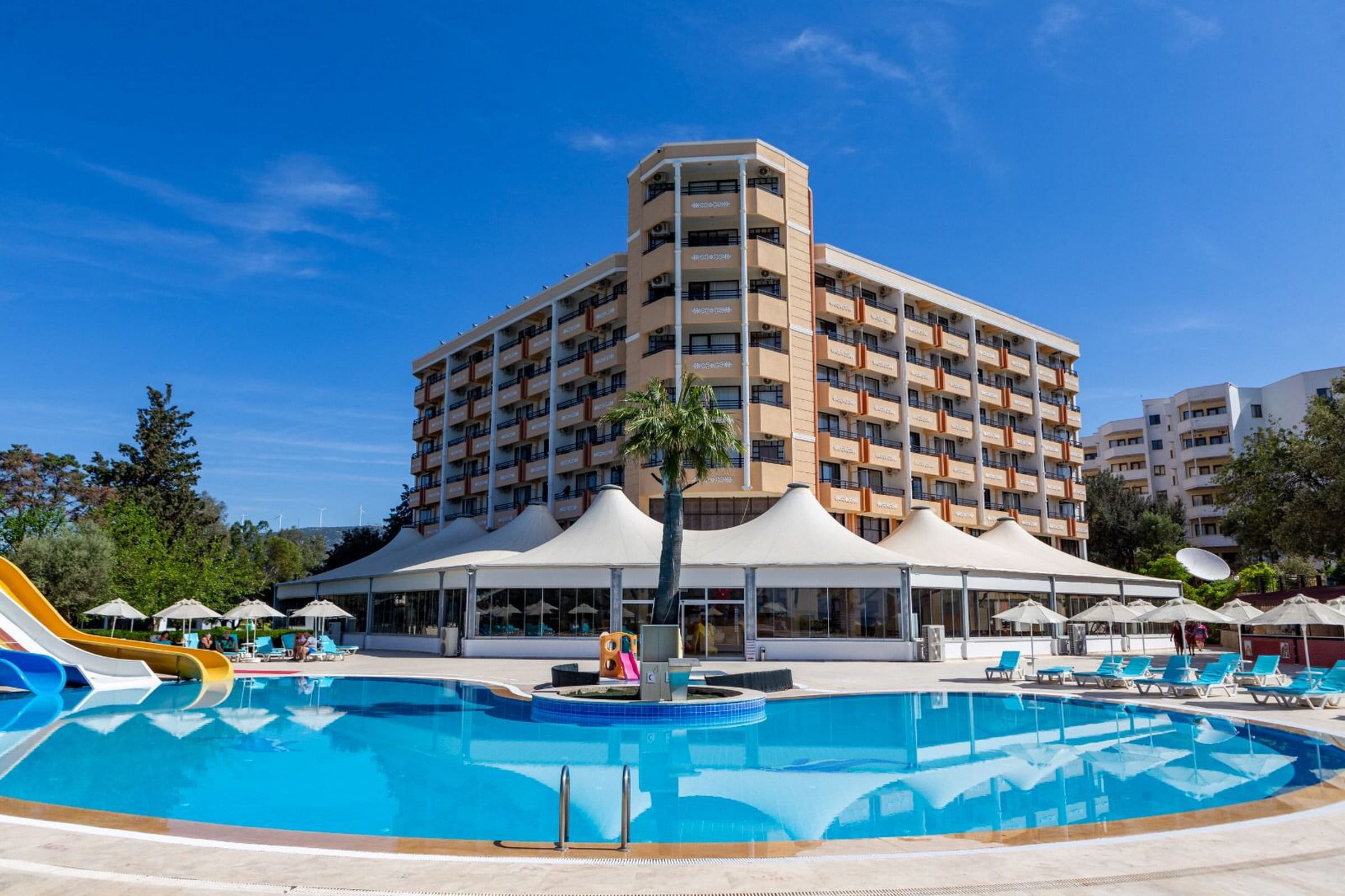 The Holiday Resort Hotel foto 1