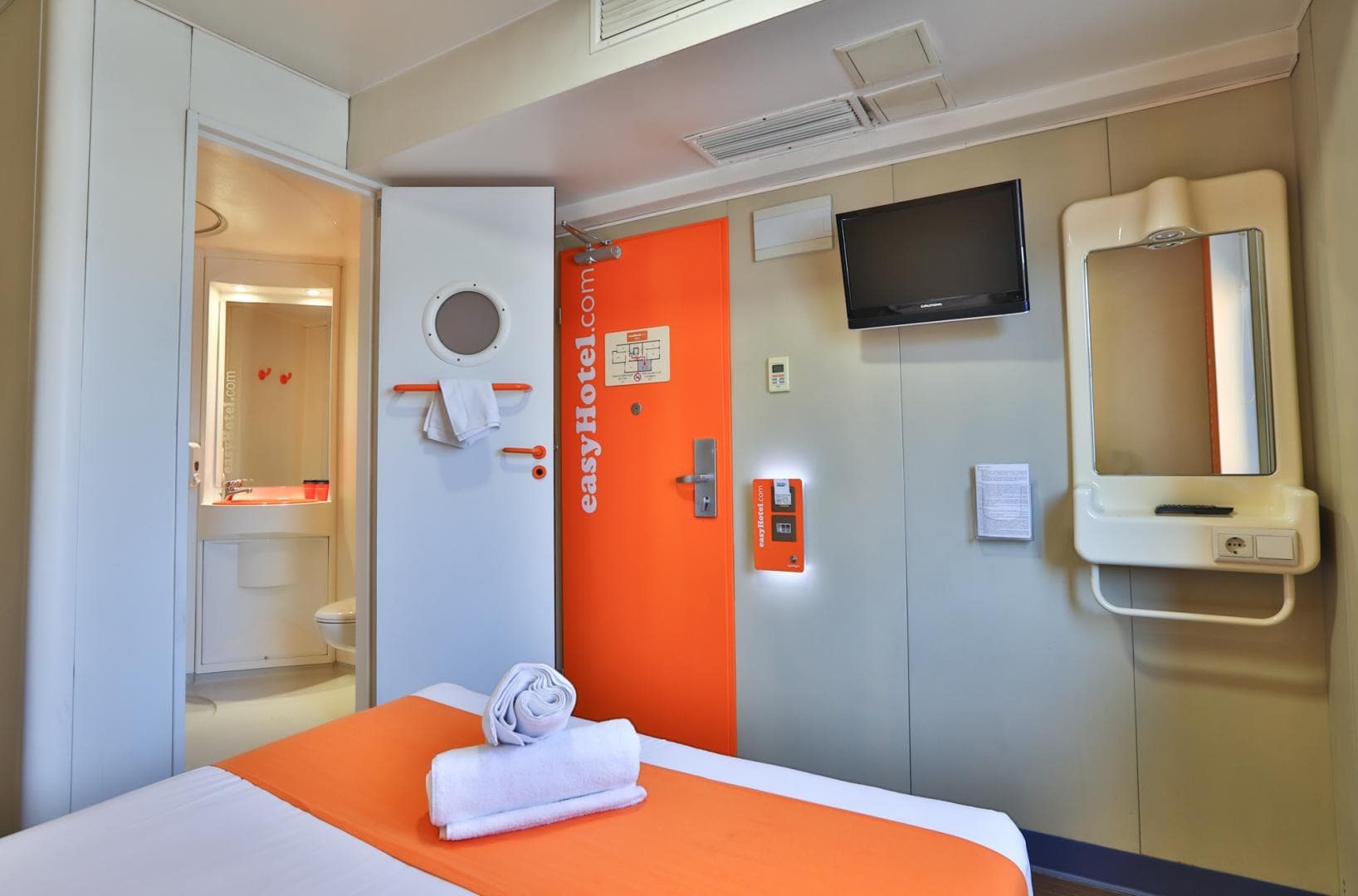 easyHotel Sofia Sofia photo 5