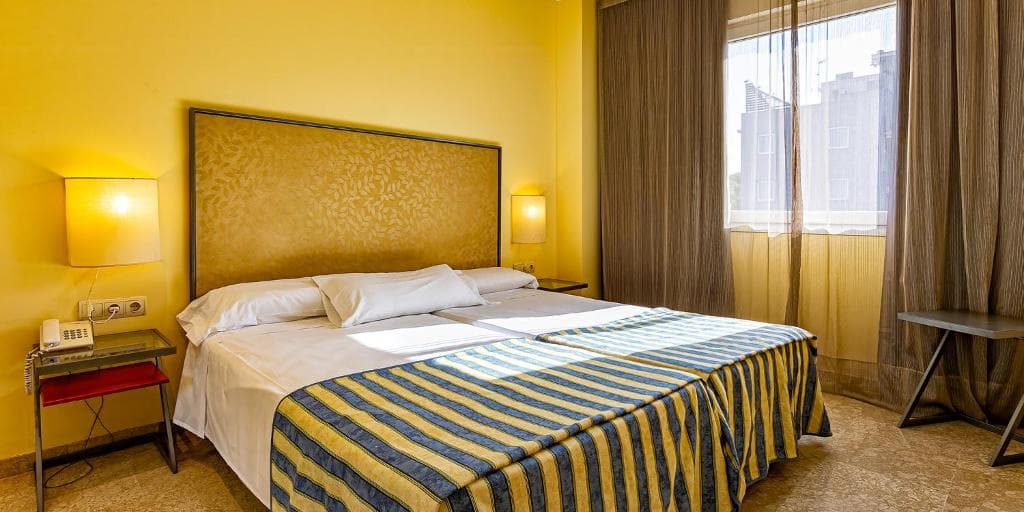 Apartamentos Vértice Sevilla Aljarafe foto 2