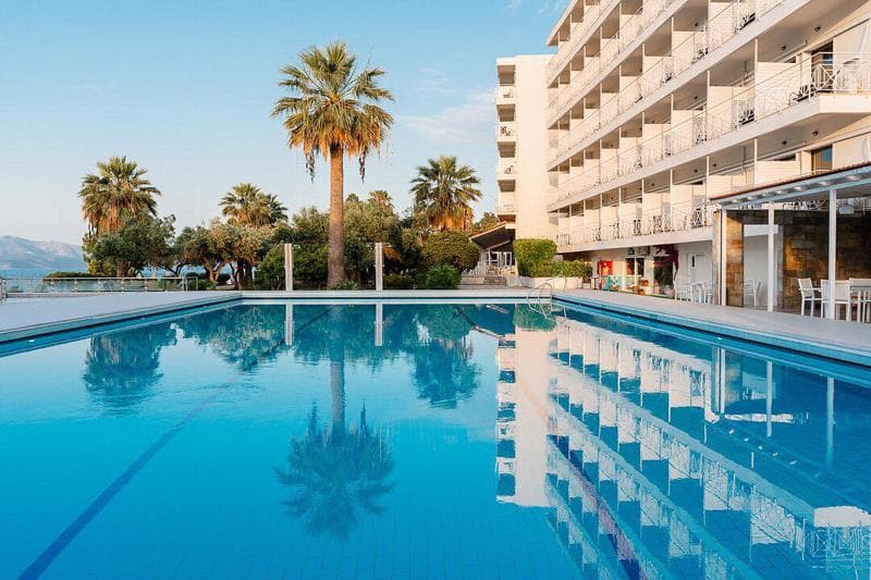 Calamos Beach Hotel foto 1