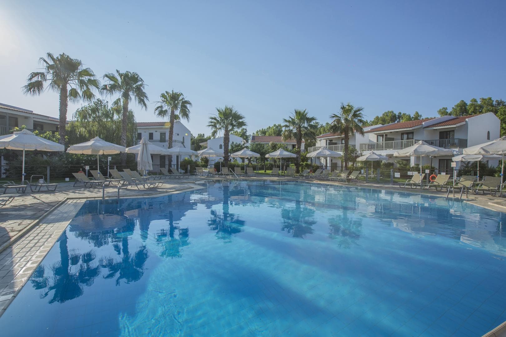 Golden Coast Hotel & Bungalows foto 1