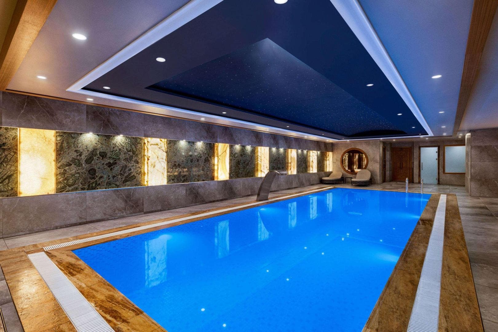 Ramada by Wyndham Istanbul Pera foto 1