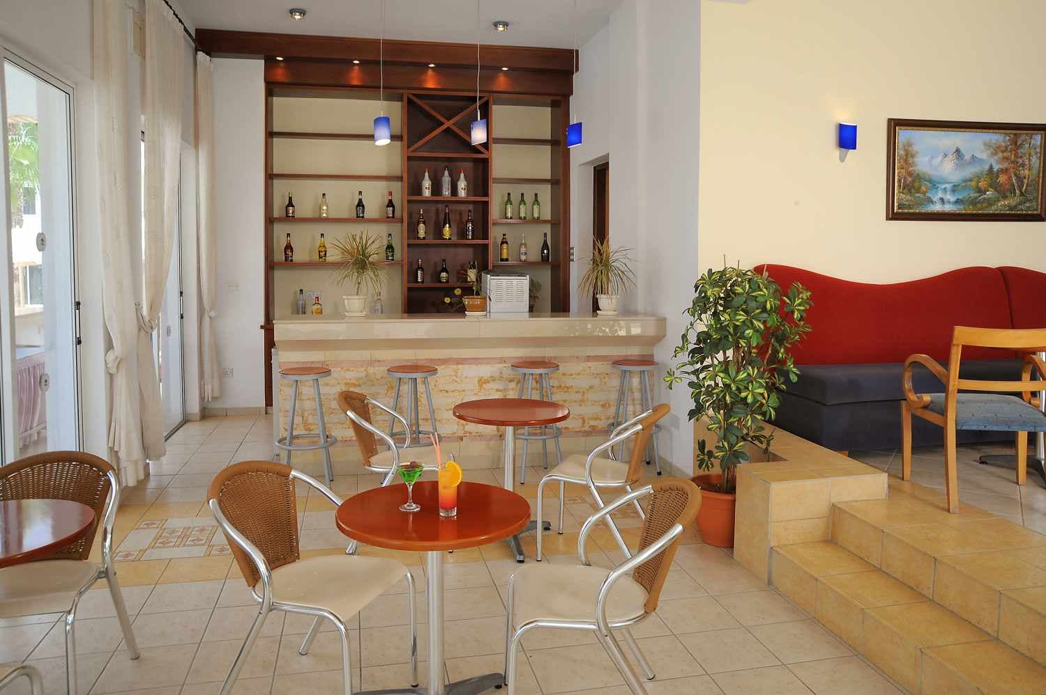 Petrosana Hotel Apts foto 4
