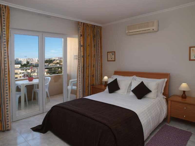 Apartamentos Jardins da Rocha foto 2