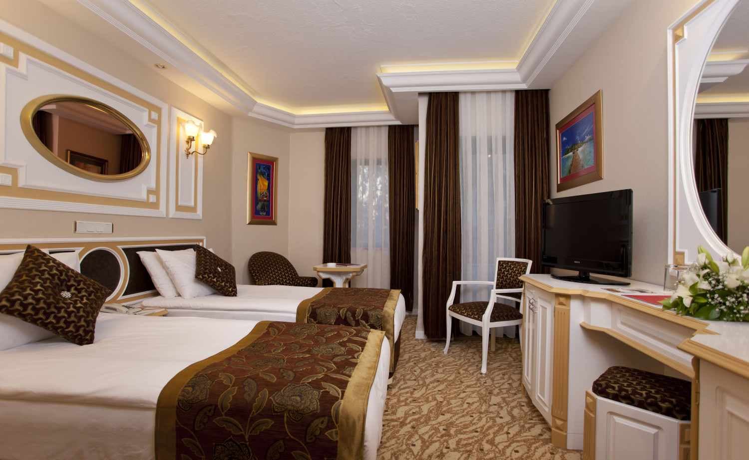 Club Hotel Sera foto 2