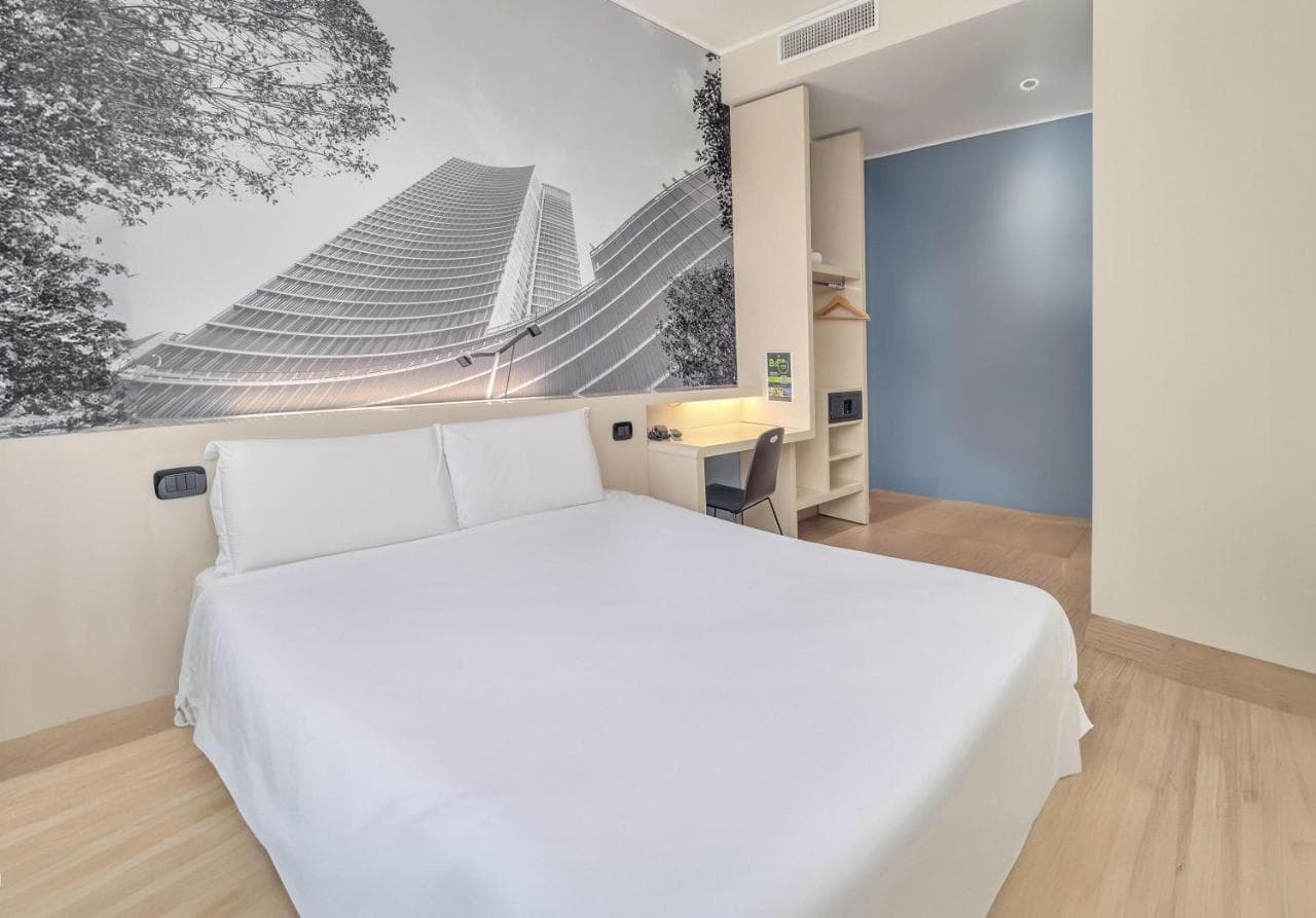 B&B HOTEL Milano Cenisio Garibaldi foto 1